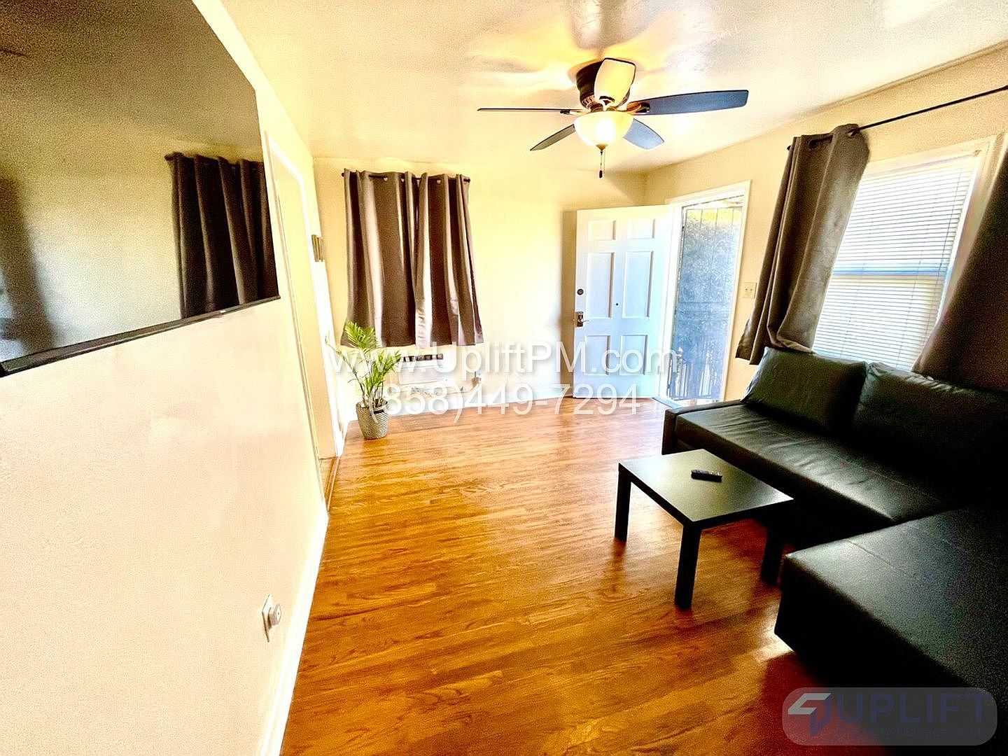 4120 Gamma Street interior
