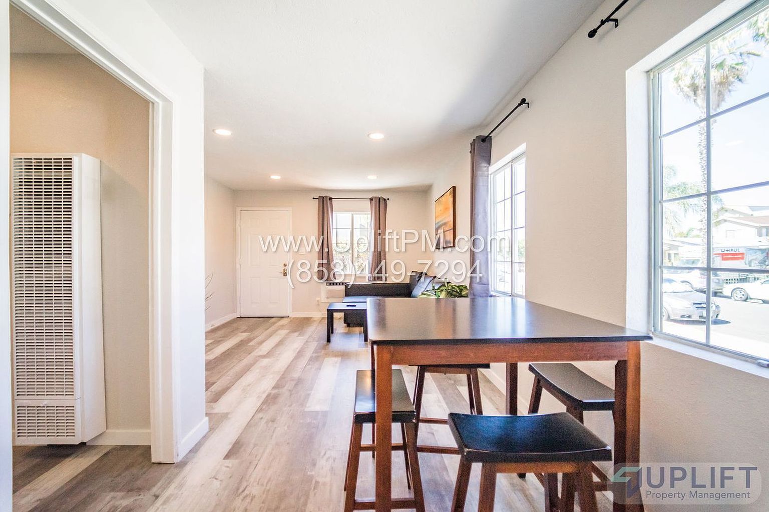 4233 Swift Ave living area