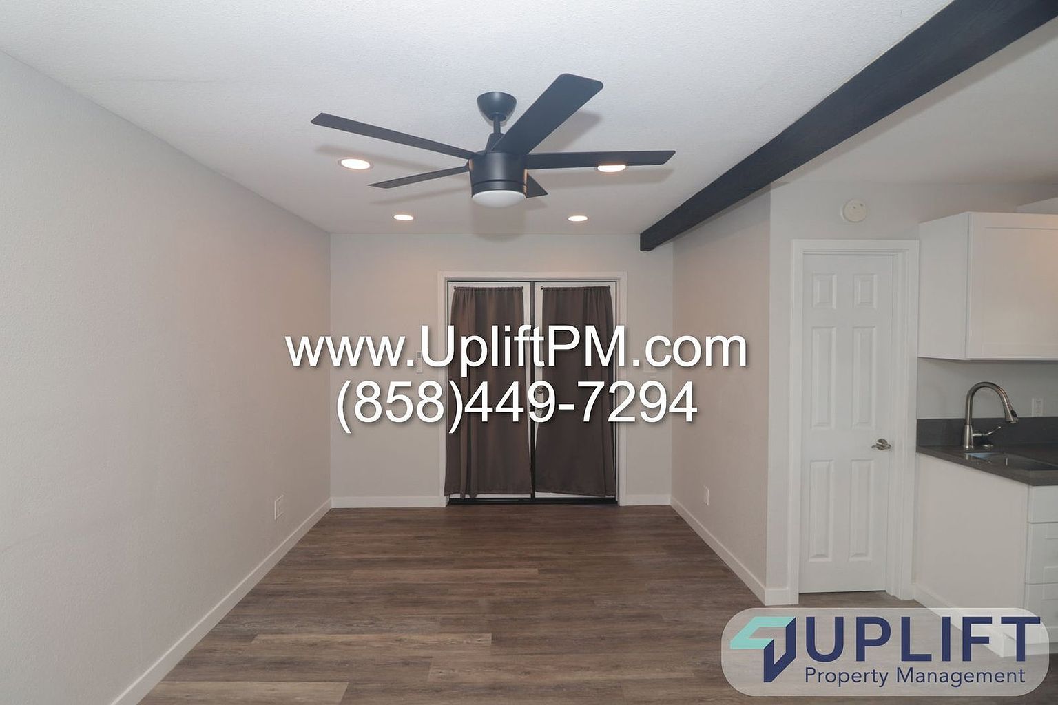 4749 35th Street interior